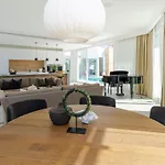 펜션 Unique & Luxurious With Heated Pool, Gym & C *