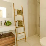 펜션 Unique & Luxurious With Heated Pool, Gym & C *